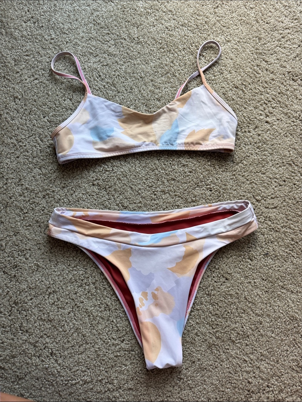 Jolyn bikini
